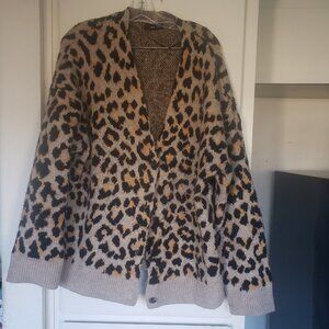 MNG Leopard Sweater/jacket Size XXL